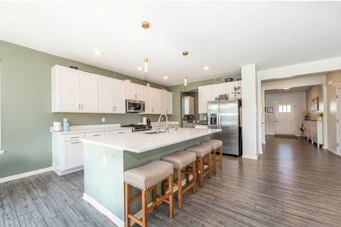 Tiny photo for 387 South Pointe Avenue, South Elgin, IL 60177 (MLS # 12453889)