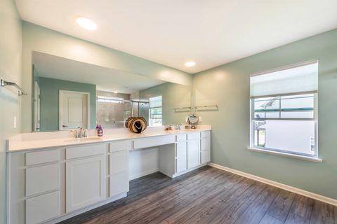 Tiny photo for 387 South Pointe Avenue, South Elgin, IL 60177 (MLS # 12453889)