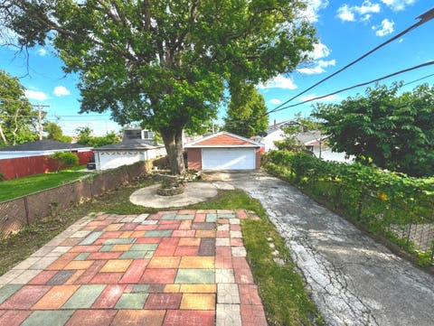 Tiny photo for 8625 43rd Street, Lyons, IL 60534 (MLS # 12679088)