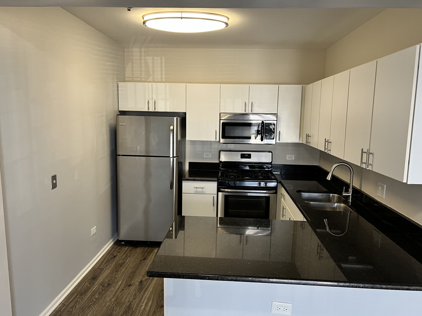 625 Deerfield Road 317