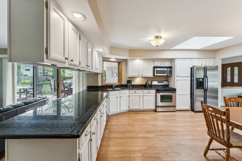 Tiny photo for 384 E Montrose Avenue, Wood Dale, IL 60191 (MLS # 12707627)