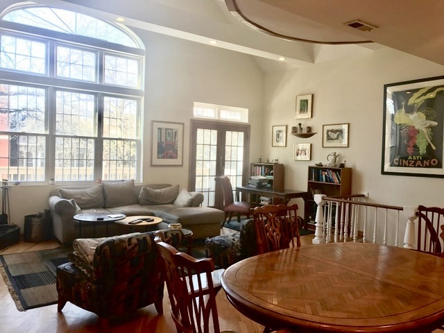 1933 N Sedgwick Street 2