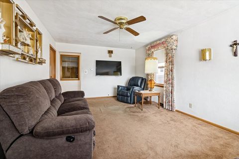 Tiny photo for 1617 N Hickory Street, Crest Hill, IL 60403 (MLS # 12565193)