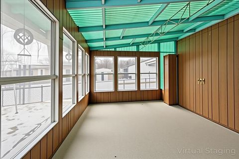 Tiny photo for 1617 N Hickory Street, Crest Hill, IL 60403 (MLS # 12565193)