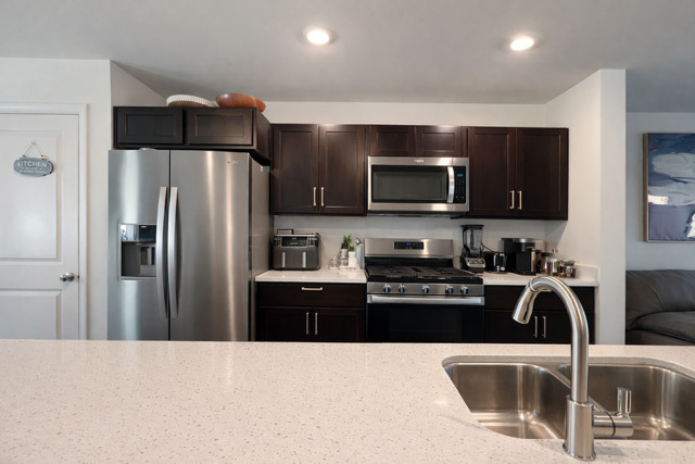 2241 Sassafras Way E