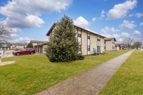 Tiny photo for 4122 193rd Street #258, Country Club Hills, IL 60478 (MLS # 12282811)