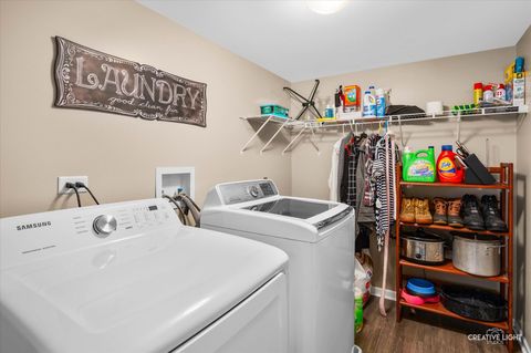 Tiny photo for 8008 Limestone Court, Joliet, IL 60431 (MLS # 12519915)