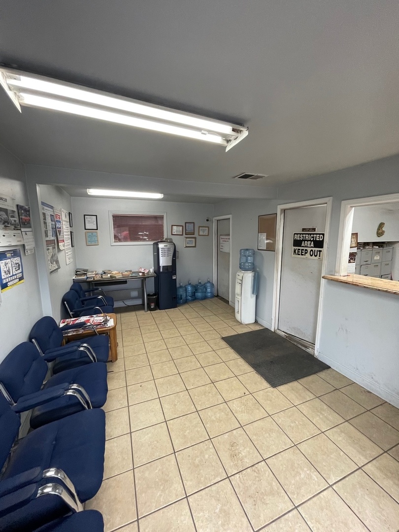 3525 N Harlem Avenue