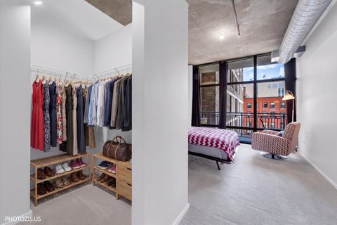 Tiny photo for 520 S State Street #712, Chicago, IL 60605 (MLS # 12642174)