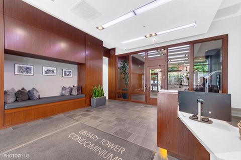 Tiny photo for 520 S State Street #712, Chicago, IL 60605 (MLS # 12642174)