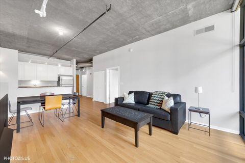 Tiny photo for 520 S State Street #712, Chicago, IL 60605 (MLS # 12642174)