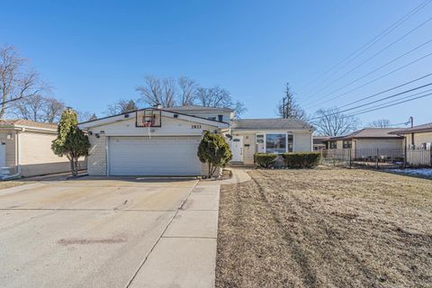 A home in Des Plaines