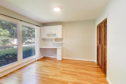 Tiny photo for 1326 S Dunton Avenue, Arlington Heights, IL 60005 (MLS # 12667479)