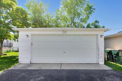 Tiny photo for 1326 S Dunton Avenue, Arlington Heights, IL 60005 (MLS # 12667479)