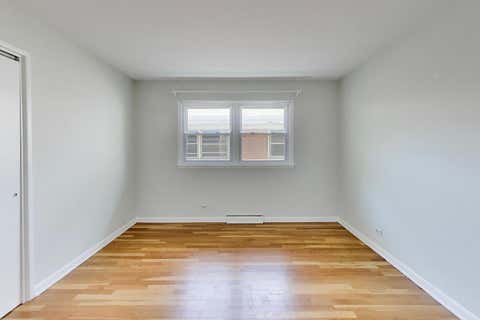 Tiny photo for 1326 S Dunton Avenue, Arlington Heights, IL 60005 (MLS # 12667479)