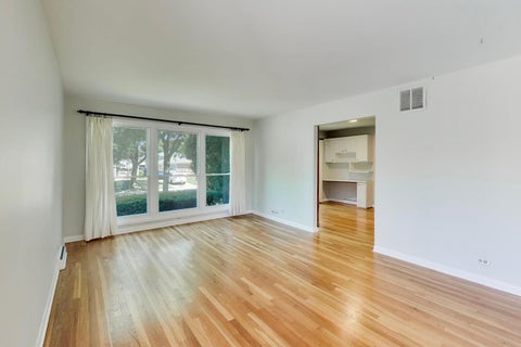 Tiny photo for 1326 S Dunton Avenue, Arlington Heights, IL 60005 (MLS # 12667479)
