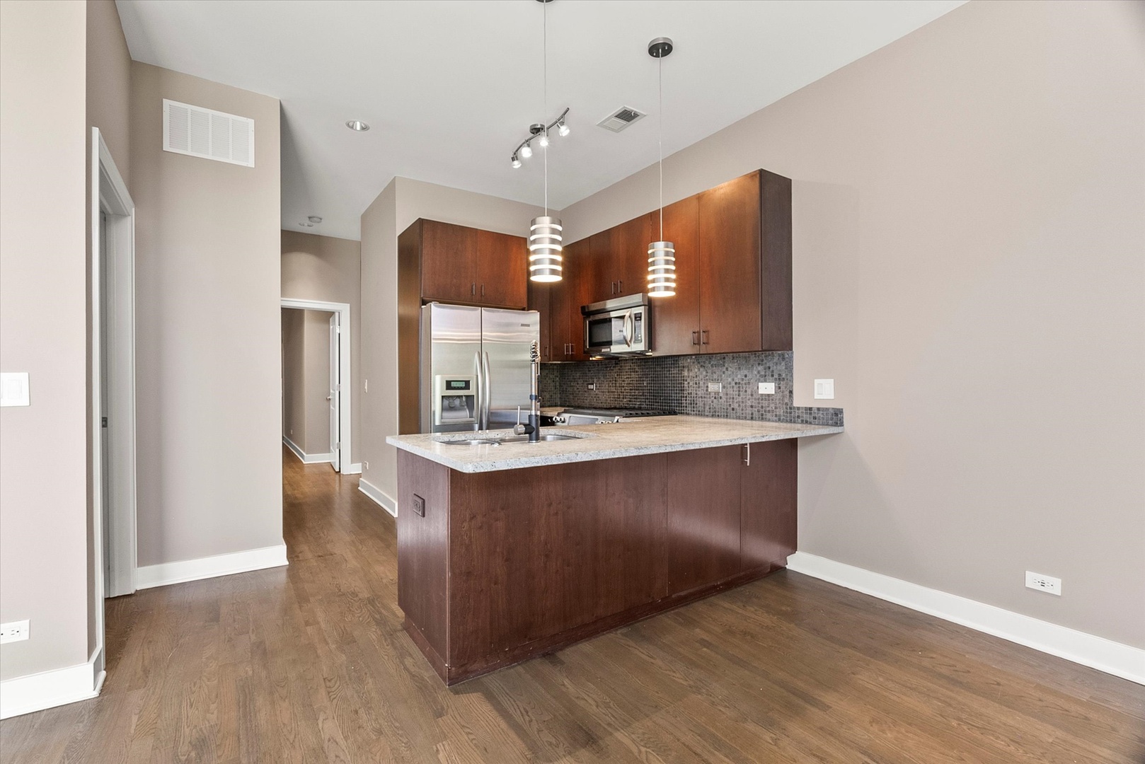 6 N May Street 403