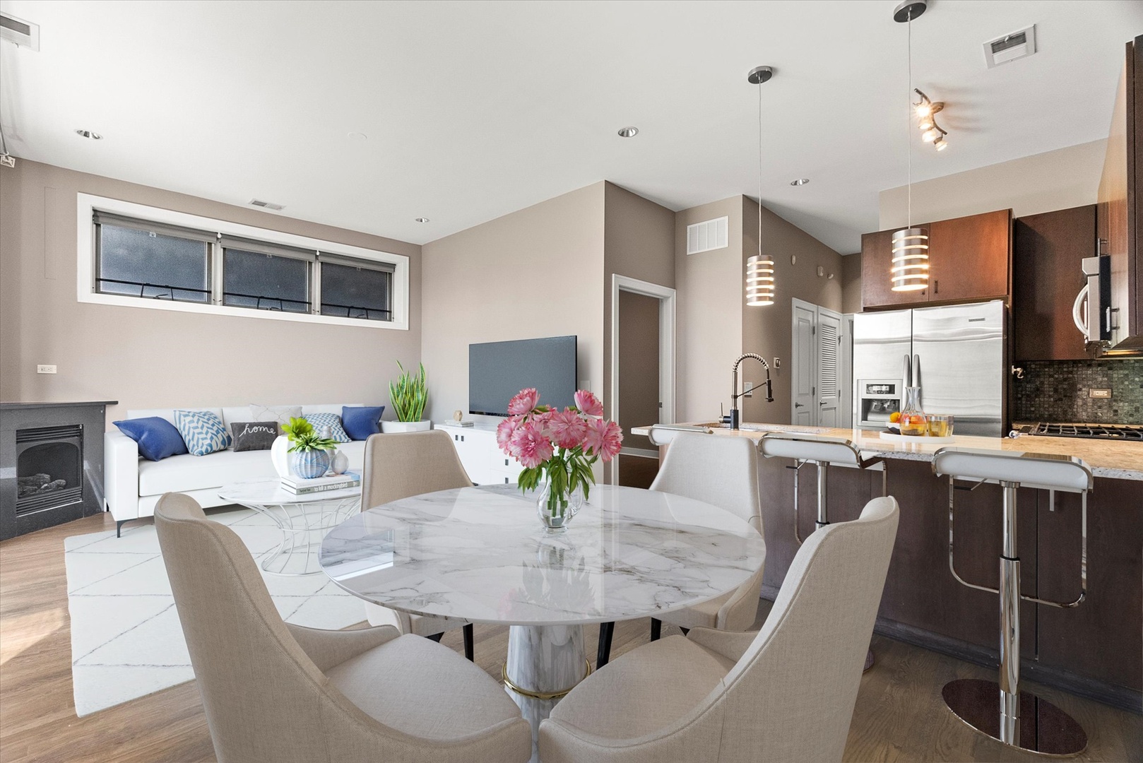 6 N May Street 403