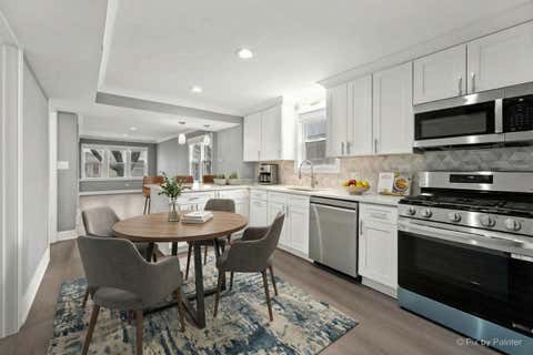 Tiny photo for 5252 N Mulligan Avenue, Chicago, IL 60630 (MLS # 12698849)