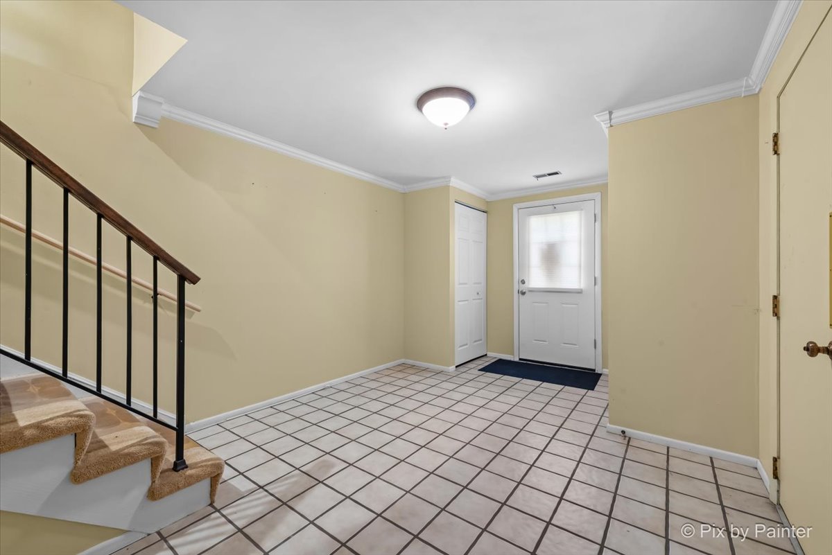156 Bright Oaks Circle