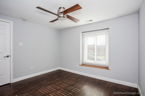 Tiny photo for 14 Westwood Drive, Indian Head Park, IL 60525 (MLS # 12469024)