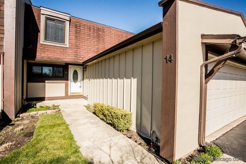 Tiny photo for 14 Westwood Drive, Indian Head Park, IL 60525 (MLS # 12469024)