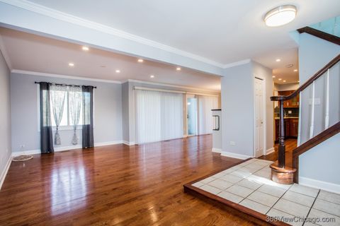 Tiny photo for 14 Westwood Drive, Indian Head Park, IL 60525 (MLS # 12469024)