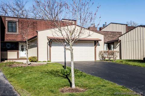 Tiny photo for 14 Westwood Drive, Indian Head Park, IL 60525 (MLS # 12469024)