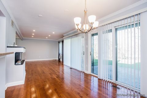 Tiny photo for 14 Westwood Drive, Indian Head Park, IL 60525 (MLS # 12469024)