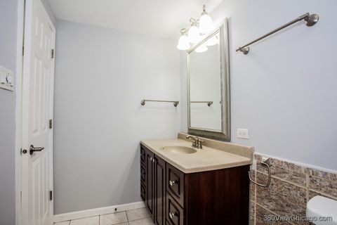 Tiny photo for 14 Westwood Drive, Indian Head Park, IL 60525 (MLS # 12469024)