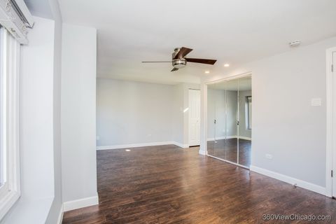 Tiny photo for 14 Westwood Drive, Indian Head Park, IL 60525 (MLS # 12469024)