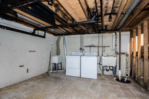 Tiny photo for 14 Westwood Drive, Indian Head Park, IL 60525 (MLS # 12469024)