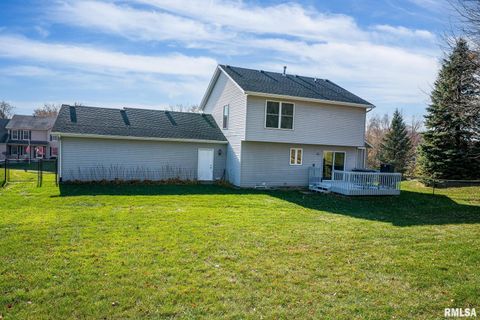 Tiny photo for 76 PARK VIEW Drive, Eldridge, IA 52748 (MLS # QC4269410)