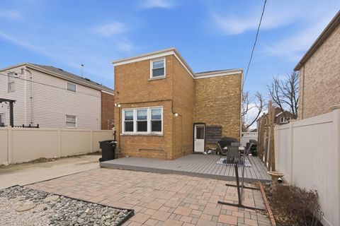 Tiny photo for 5749 S Nordica Avenue, Chicago, IL 60638 (MLS # 12565909)