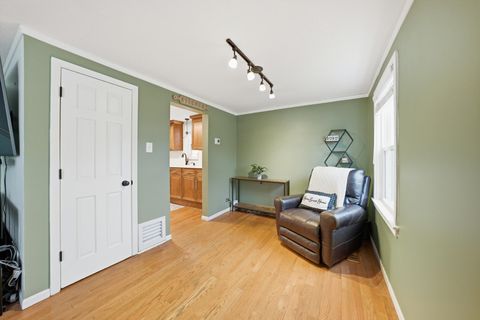 Tiny photo for 5749 S Nordica Avenue, Chicago, IL 60638 (MLS # 12565909)