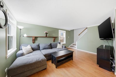 Tiny photo for 5749 S Nordica Avenue, Chicago, IL 60638 (MLS # 12565909)