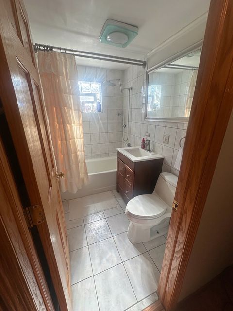 Tiny photo for 5749 S Nordica Avenue, Chicago, IL 60638 (MLS # 12565909)