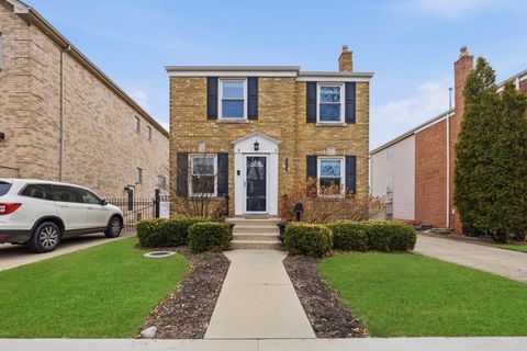 Photo of 5749 S Nordica Avenue, Chicago, IL 60638 (MLS # 12565909)