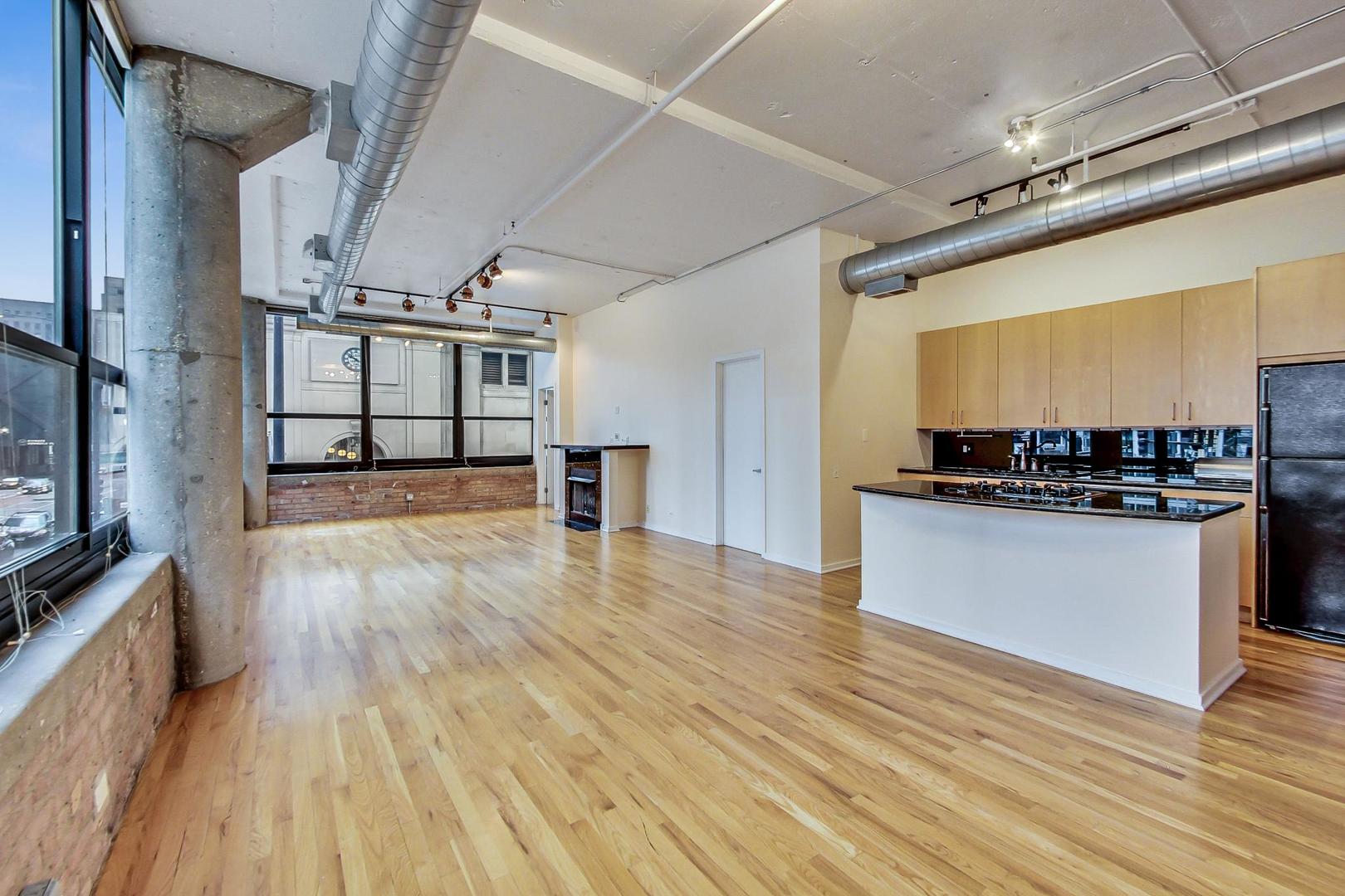 130 S Canal Street 218