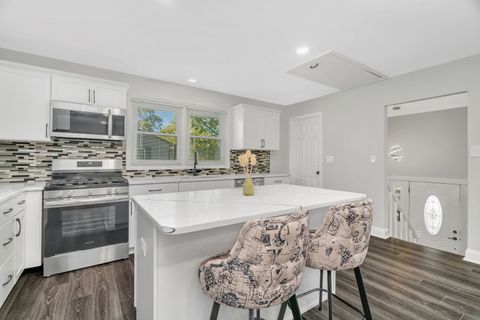 Tiny photo for 14540 Birch Street, Orland Park, IL 60462 (MLS # 12499915)