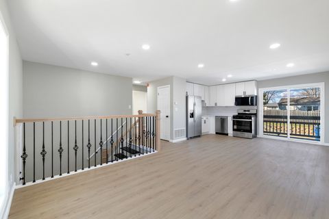 Tiny photo for 222 Pell Avenue, Romeoville, IL 60446 (MLS # 12591408)