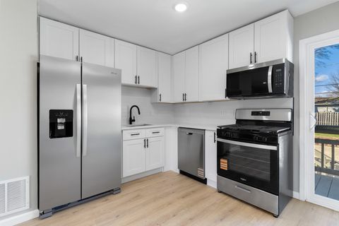 Tiny photo for 222 Pell Avenue, Romeoville, IL 60446 (MLS # 12591408)