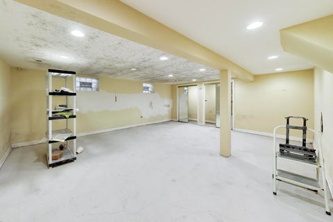 Tiny photo for 3905 Sugar Loaf Lane, Skokie, IL 60076 (MLS # 12743073)