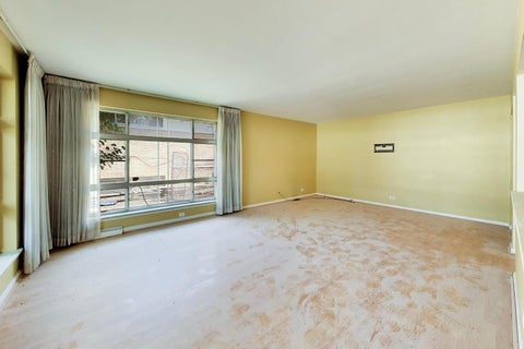 Tiny photo for 3905 Sugar Loaf Lane, Skokie, IL 60076 (MLS # 12743073)