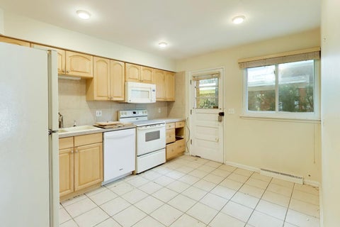 Tiny photo for 3905 Sugar Loaf Lane, Skokie, IL 60076 (MLS # 12743073)