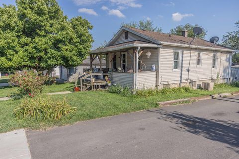 Tiny photo for 806 Woods Avenue, Joliet, IL 60436 (MLS # 12453299)