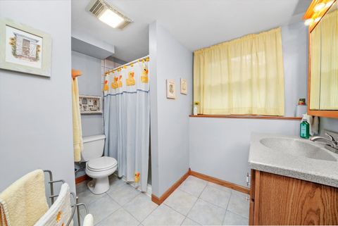 Tiny photo for 4124 Russell Avenue, Gurnee, IL 60031 (MLS # 12496123)