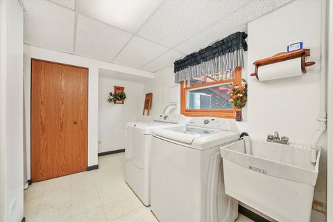 Tiny photo for 4124 Russell Avenue, Gurnee, IL 60031 (MLS # 12496123)