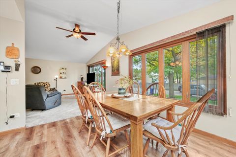 Tiny photo for 4124 Russell Avenue, Gurnee, IL 60031 (MLS # 12496123)