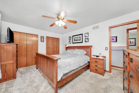 Tiny photo for 4124 Russell Avenue, Gurnee, IL 60031 (MLS # 12496123)